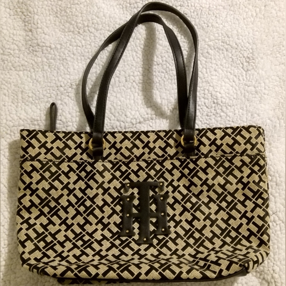 Tommy Hilfiger Purse